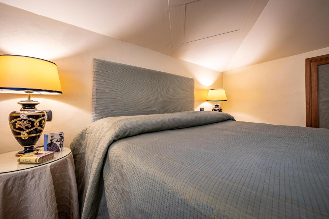 Palazzo Gamba Apartments Al Duomo Firenze Kültér fotó